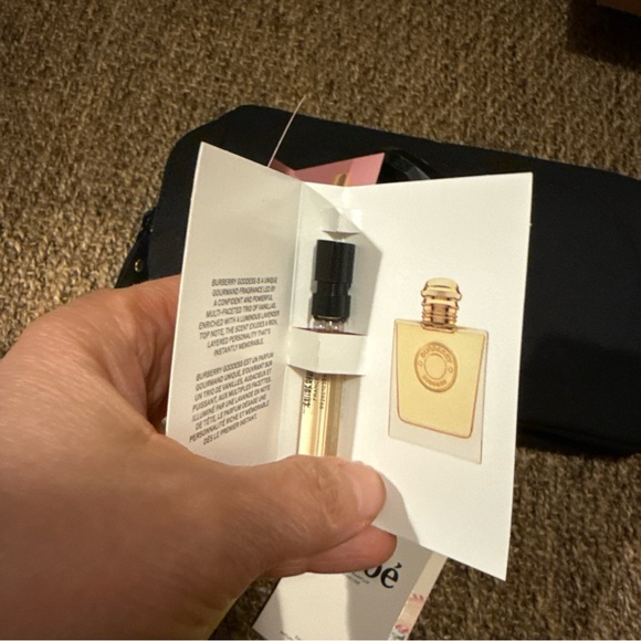 Versace  with Assorted Samples - Picture 9 of 16